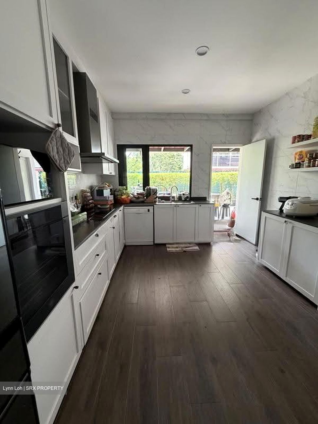 Hillview Villas (D23), Terrace #637809941